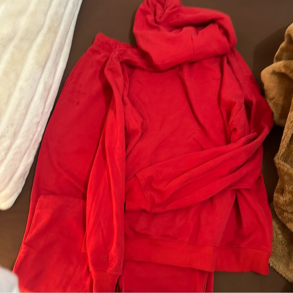 Milkstain Apparel Sweatpants Set